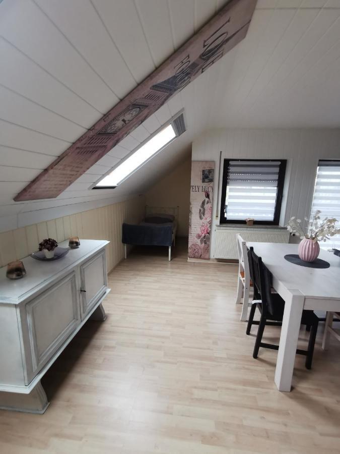 Zur langen Heide Appartement Hildburghausen Buitenkant foto