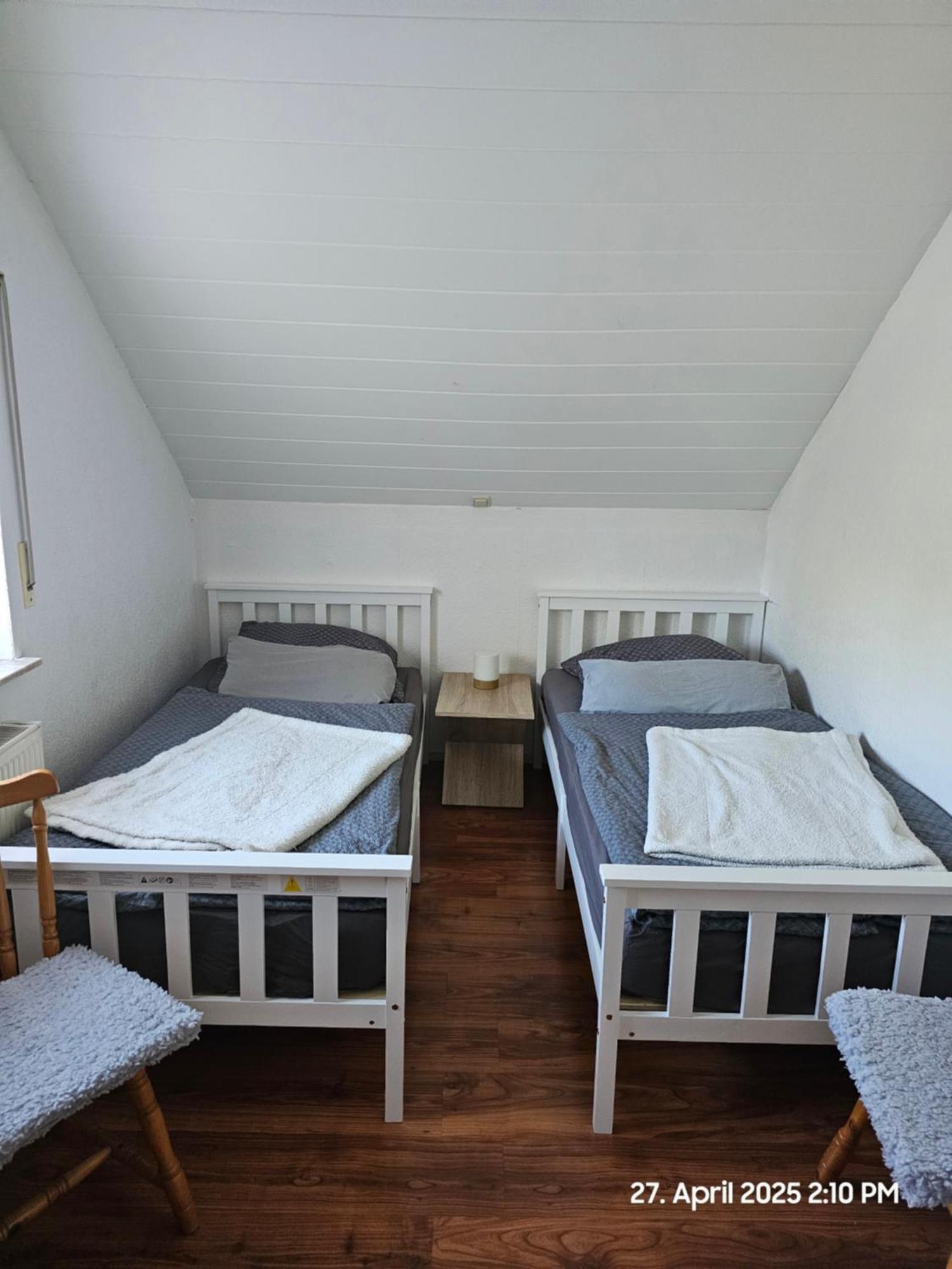 Zur langen Heide Appartement Hildburghausen Buitenkant foto
